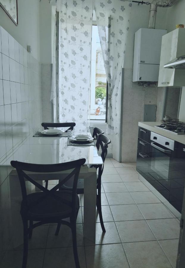 Apartament La Casa Sulla Piazzetta Albenga Zewnętrze zdjęcie